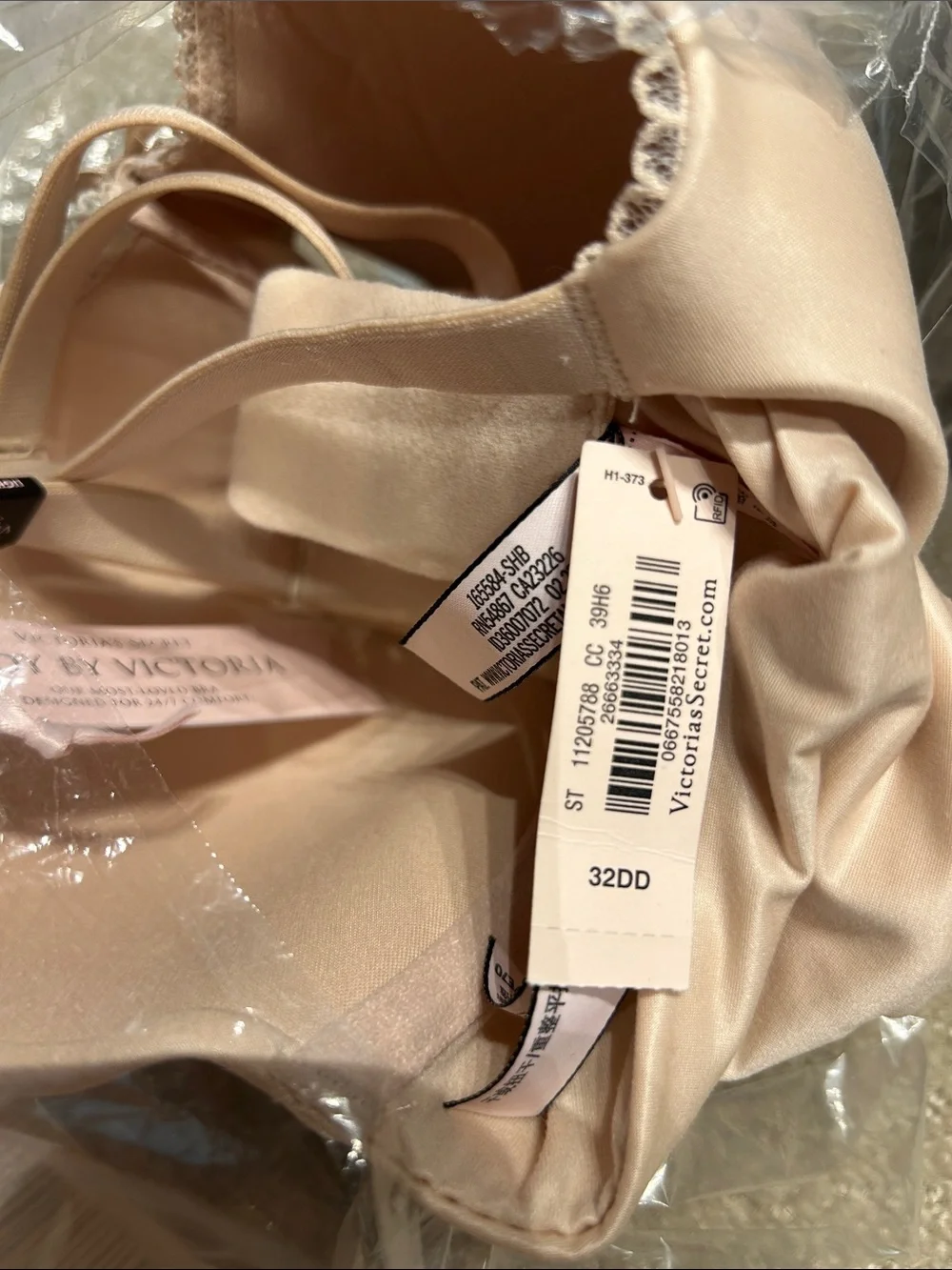Victorias Secret smooth molded